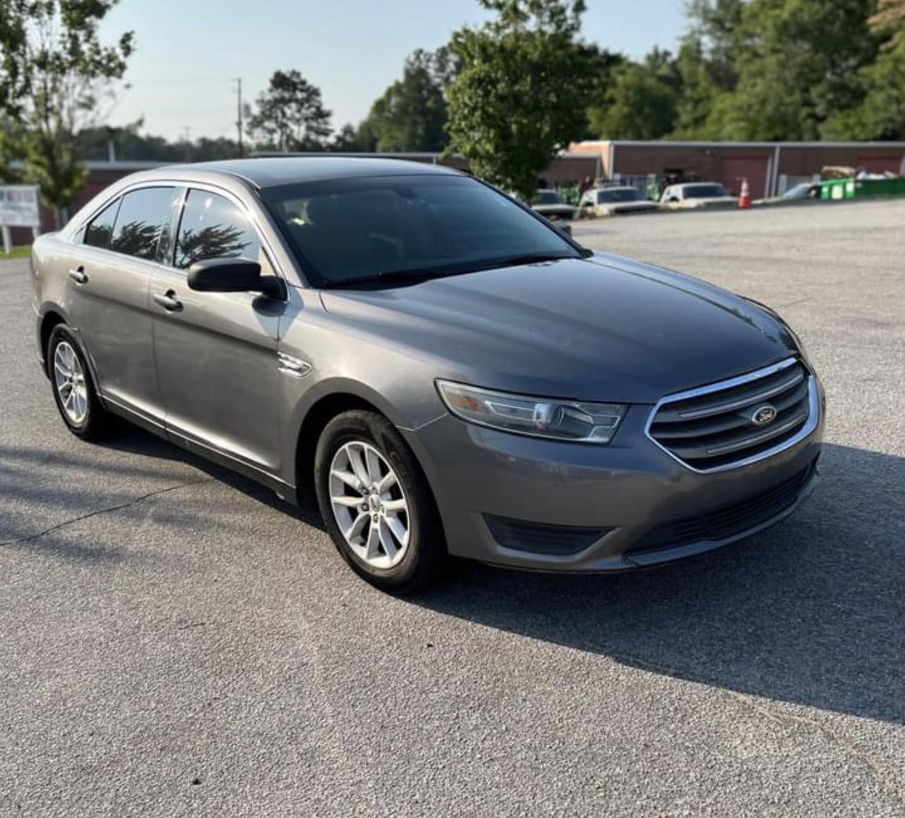 2013 FORD TAURUS SE