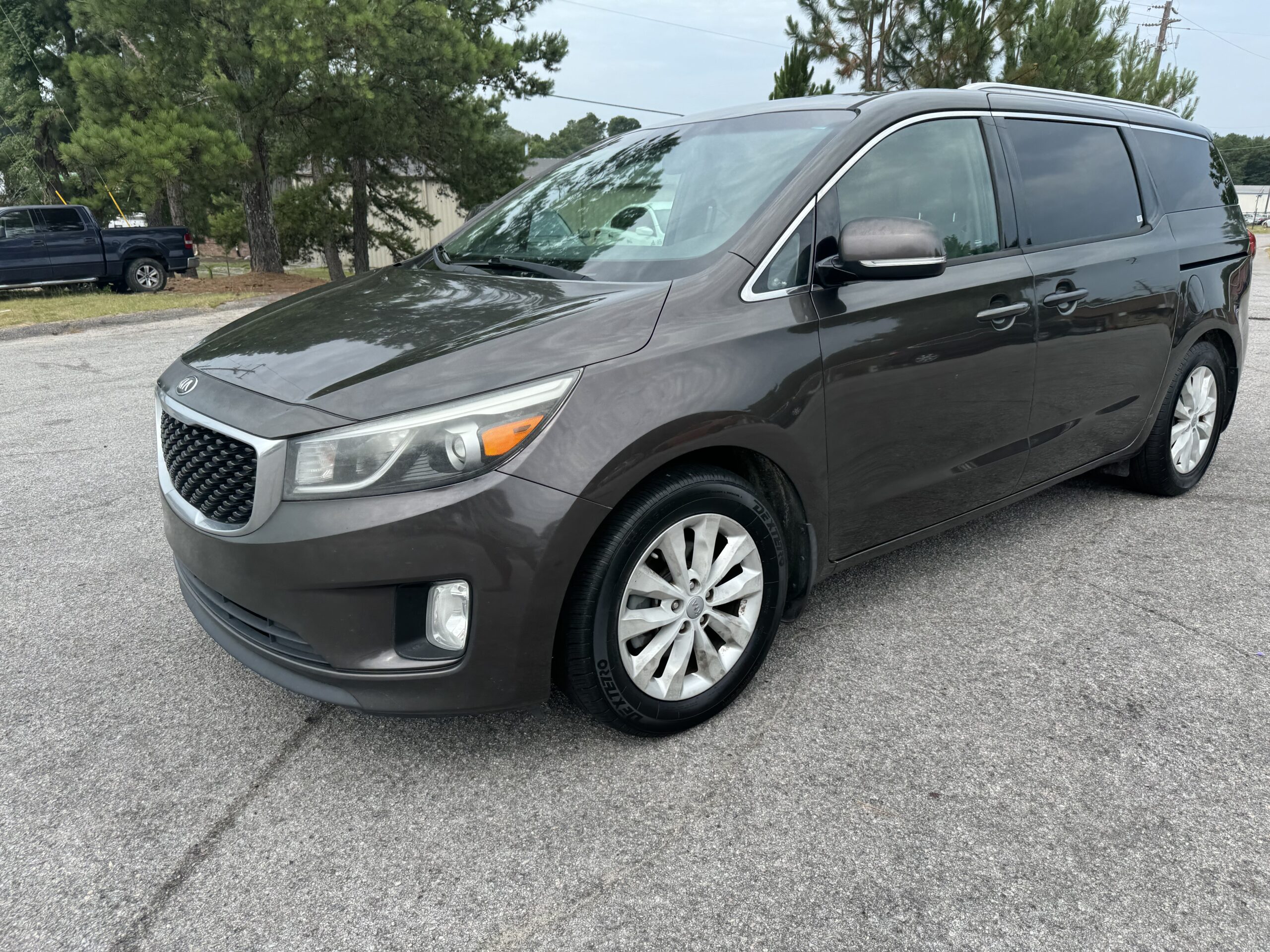 2015 KIA SEDONA